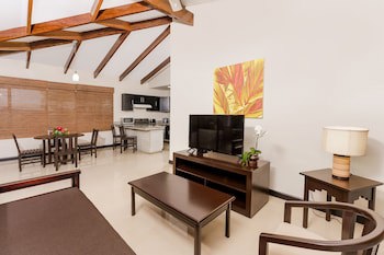 Villas Sol Beach Resort