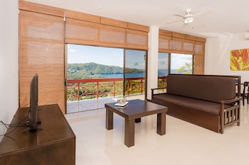 Villas Sol Beach Resort