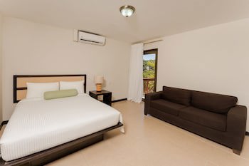 Villas Sol Beach Resort