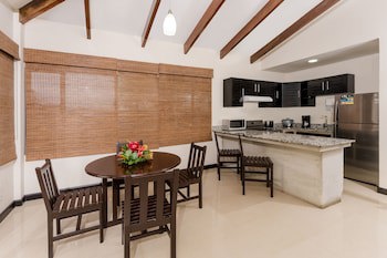 Villas Sol Beach Resort