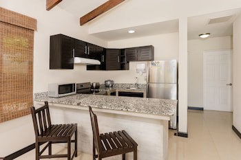 Villas Sol Beach Resort