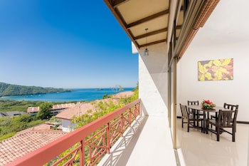 Villas Sol Beach Resort