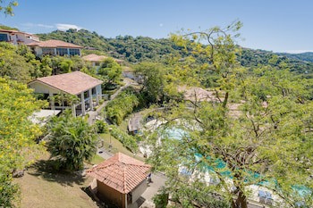 Villas Sol Beach Resort