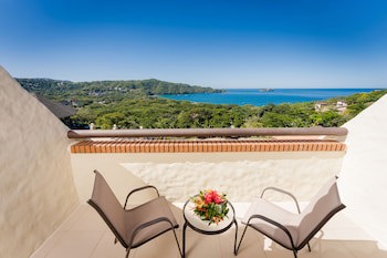 Villas Sol Beach Resort
