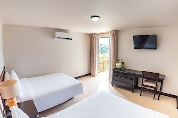 Villas Sol Beach Resort