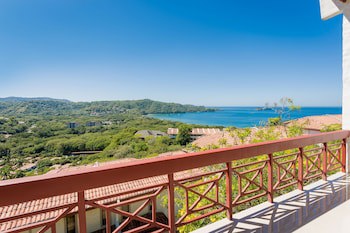 Villas Sol Beach Resort