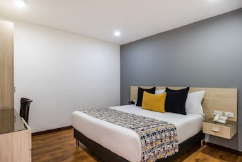 Egina Medellin