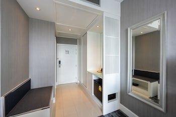 Grand Richmond Stylish Convention Hotel