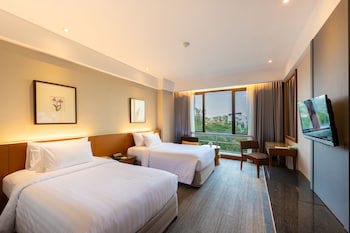 Grand Richmond Stylish Convention Hotel