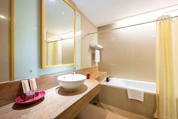 Grand Richmond Stylish Convention Hotel
