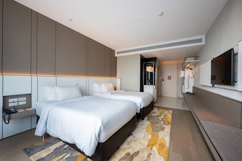 Grand Richmond Stylish Convention Hotel