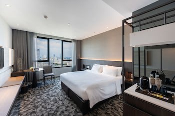 Grand Richmond Stylish Convention Hotel