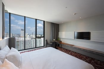 Grand Richmond Stylish Convention Hotel