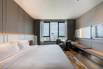 Grand Richmond Stylish Convention Hotel