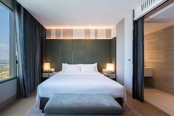 Grand Richmond Stylish Convention Hotel