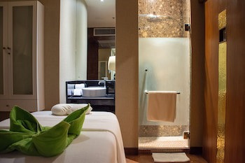 Grand Richmond Stylish Convention Hotel