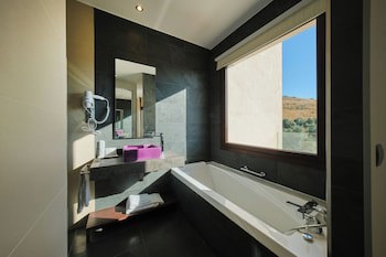 Hotel Spa Villa Nazules