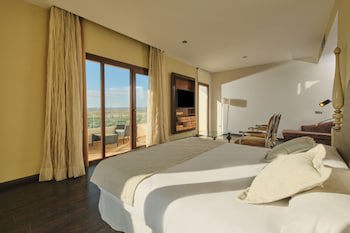 Hotel Spa Villa Nazules