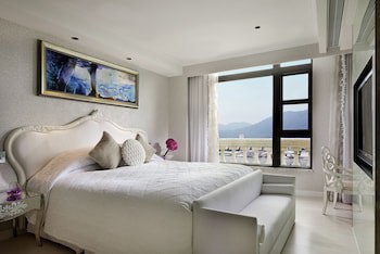 Sofitel Macau At Ponte 16