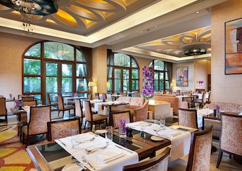 Sofitel Macau At Ponte 16