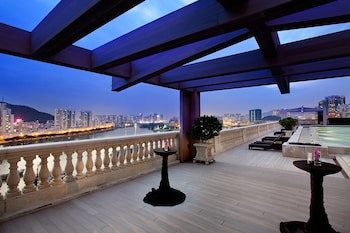 Sofitel Macau At Ponte 16