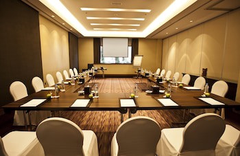 Amwaj Rotana, Jumeirah Beach - Dubai