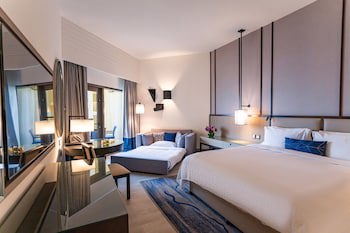 Amwaj Rotana, Jumeirah Beach - Dubai