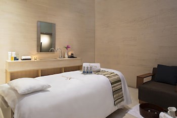 So/ Sofitel Hua Hin