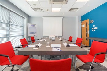 Holiday Inn Express Walsall M6j10, An Ihg Hotel