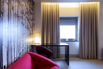 Ramada Plaza By Wyndham Bucharest Convention Center