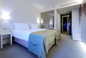 Ramada Plaza By Wyndham Bucharest Convention Center