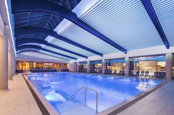 Ramada Plaza By Wyndham Bucharest Convention Center