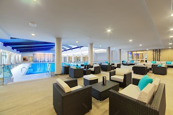 Ramada Plaza By Wyndham Bucharest Convention Center