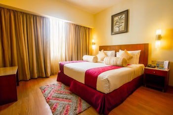 Featherlite Evoma Hotel