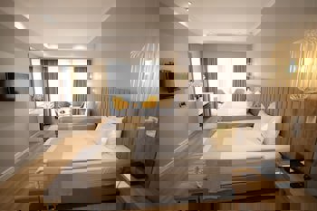 Nova Plaza Prime Hotel