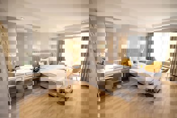 Nova Plaza Prime Hotel