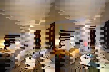 Nova Plaza Prime Hotel