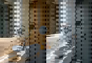 Nova Plaza Prime Hotel