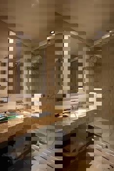 Nova Plaza Prime Hotel