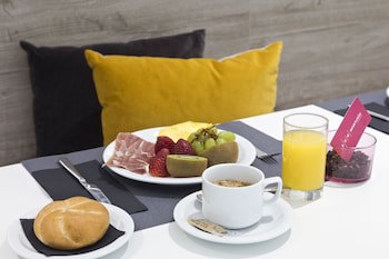 Aparthotel Bcn Montjuic
