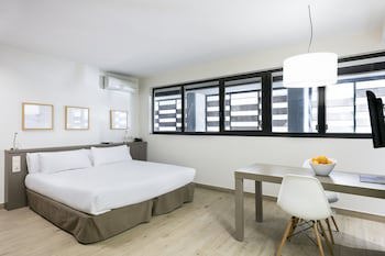 Aparthotel Bcn Montjuic