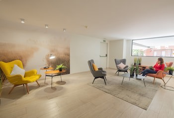 Aparthotel Bcn Montjuic