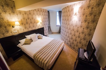 Best Western Plus Lido Hotel