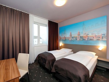 B&B Hotel Berlin City-Ost galeri fotoğrafı