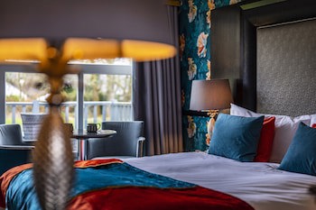 Skeabost House Hotel