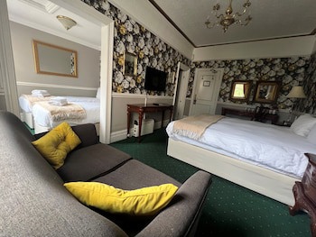Brook Hall Hotel