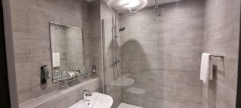 Coachman Hotel