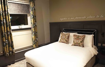 Coachman Hotel