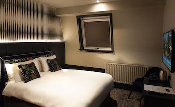Coachman Hotel