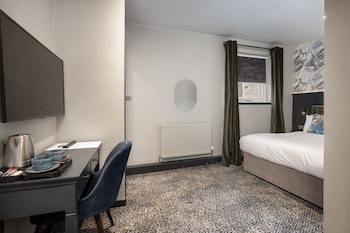 Coachman Hotel